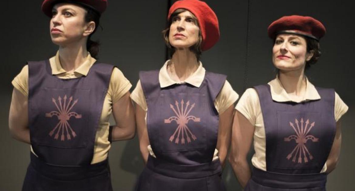 LA SECCIÓN (Mujeres en el fascismo español) en el Teatro Español