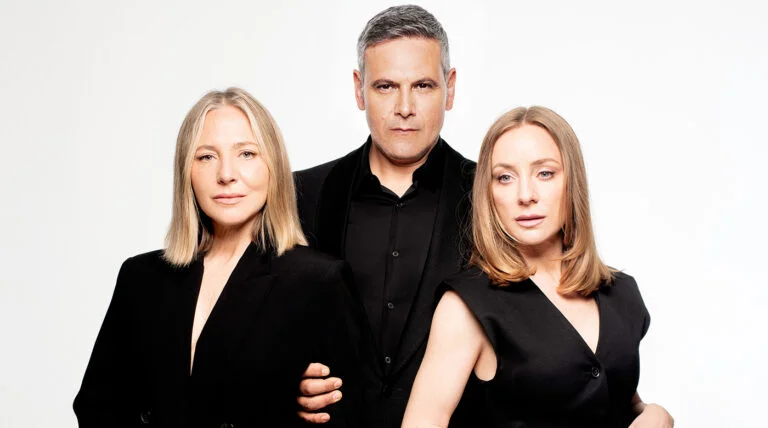 LAS AMISTADES PELIGROSAS en el Teatro Marquina