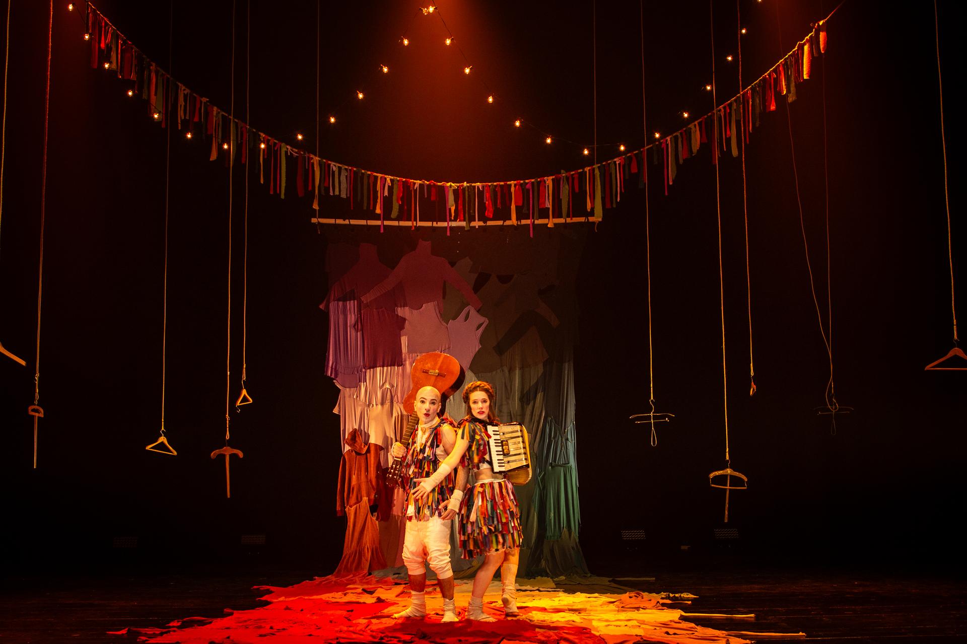CARNAVAL DE LA VIDA en el Teatro del Barrio