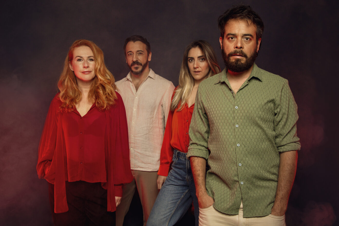 LOS AMORES FEROCES en el Teatro de la Abadía - Madrid Es Teatro