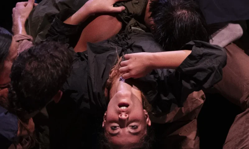 Marcat Dance AVERNO en el Centro Danz Matadero - Madrid Es Teatro