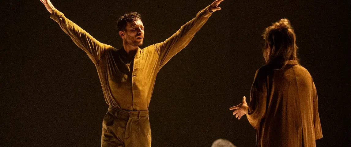 Juan Carlos Avecilla PASAJE en el Centro Matadero Danza - Madrid Es Teatro