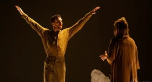 Juan Carlos Avecilla PASAJE en el Centro Matadero Danza - Madrid Es Teatro