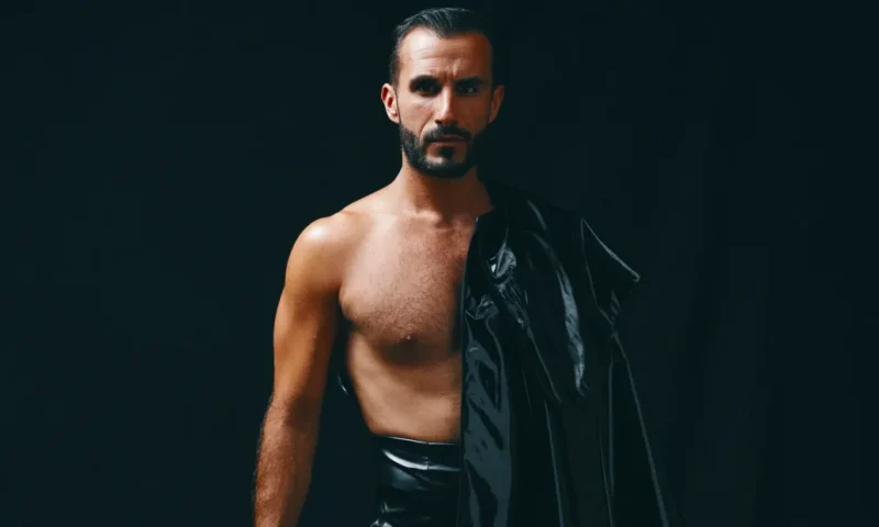 Rafael Ramírez CRÓNICA DE UN SUCESO en el Centro Danza Matadero