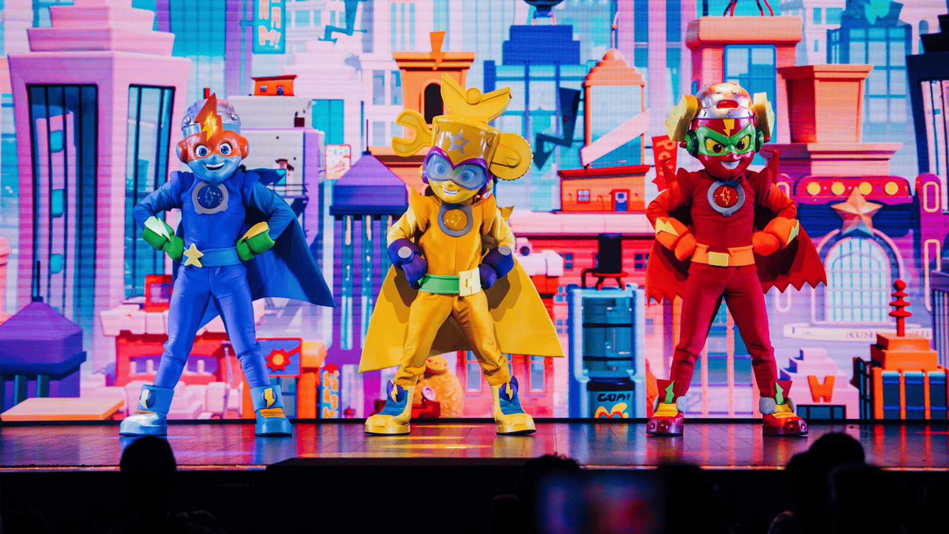 SUPERTHINGS, LA SUPERFIESTA en el Teatro Calderón